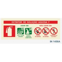 IN1456A agente extintor de solucao aquosa F