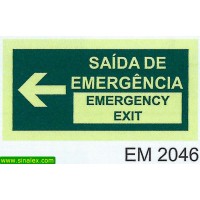 EM2046 saida emergencia emergency exit