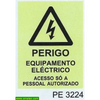 PE3224 perigo equipamento electrico acesso pessoal...