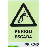 PE3248 perigo escada