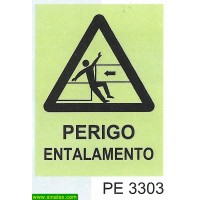 PE3303 perigo entalamento